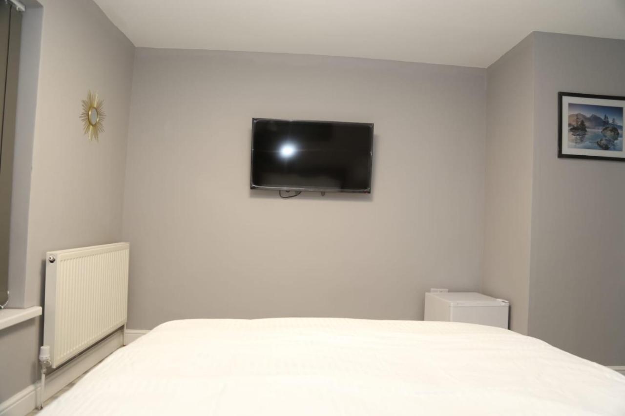 A A Guest Rooms Woolwich London Bagian luar foto
