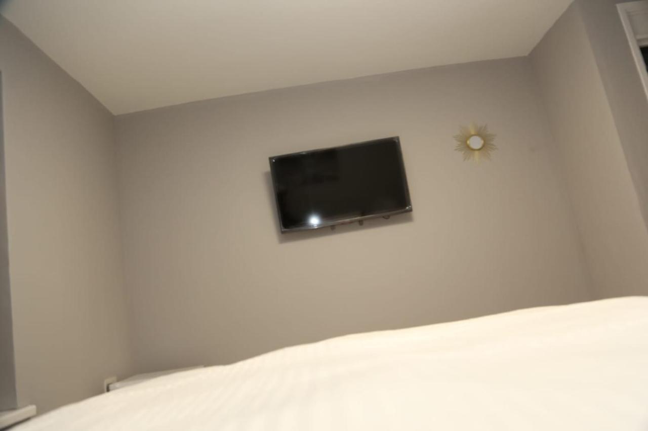 A A Guest Rooms Woolwich London Bagian luar foto